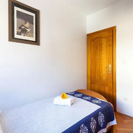 Beach 3 * Podstrana